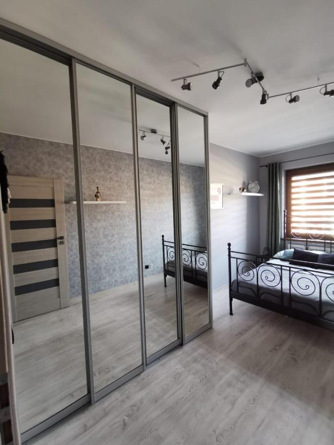 Apartament Osiedle Jelonka Apartman Jelenia Góra Kültér fotó